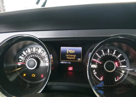 2013 Ford Mustang V6 Premium from USA, damaged, VIN 1ZVBP8AM5D5255558